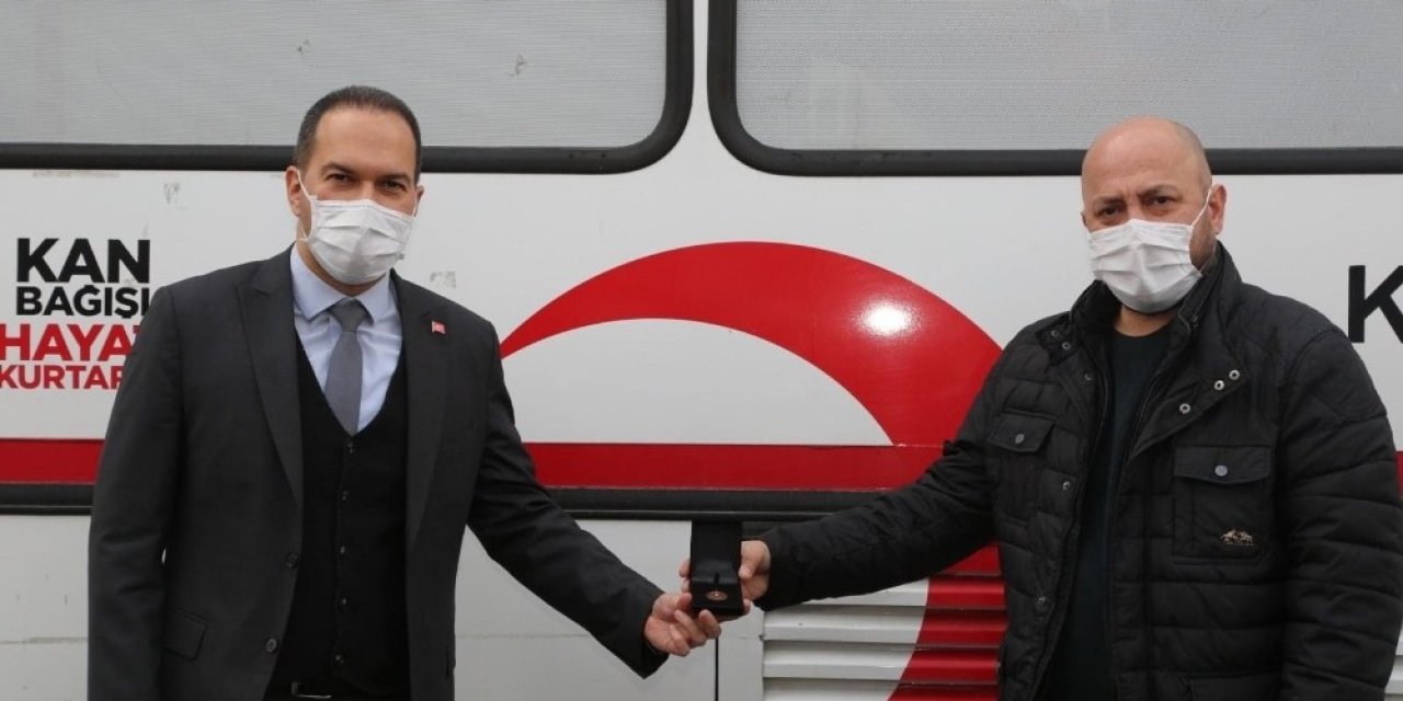 Niğde Belediye Başkanı Özdemir’e Madalya Verildi