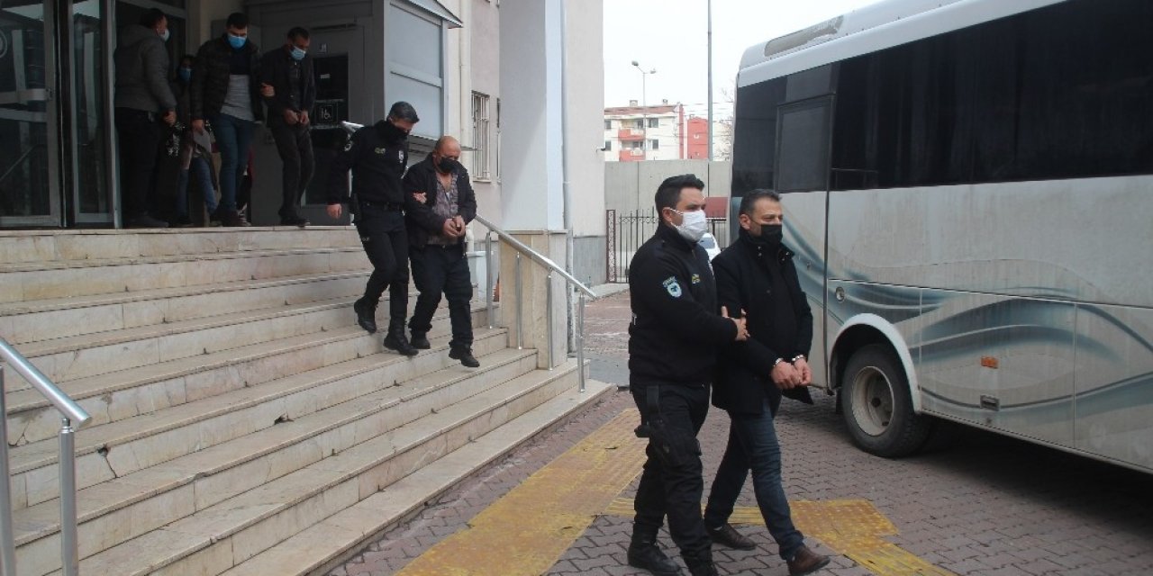 19 Yıl Kesinleşmiş Hapis Cezası Bulunan Kadın Yakalandı