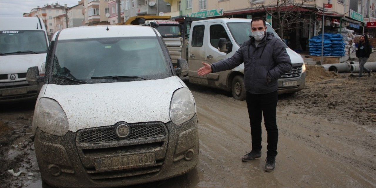 Ak Parti’den Chp’li Büyükşehir Belediyesine ‘ucube Yol’ Tepkisi