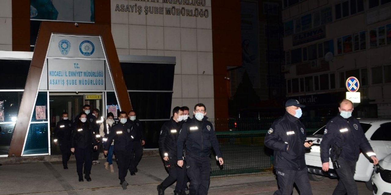 Kocaeli’de Aranan 17 Şüpheliye Polis Operasyonu