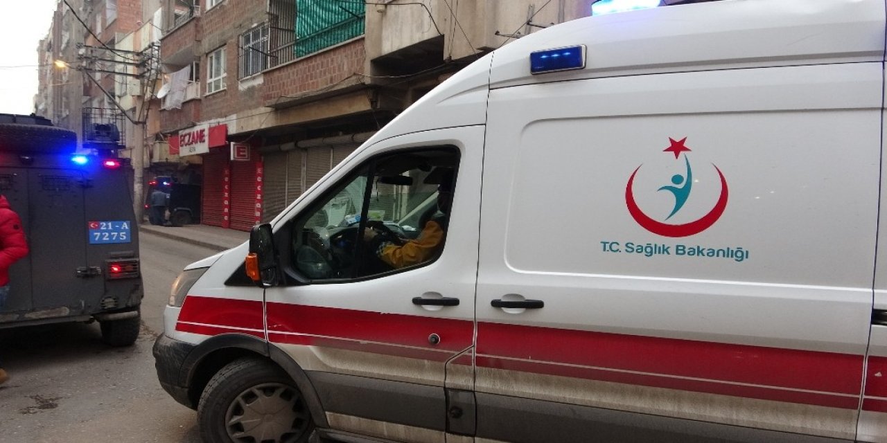 Sokak Ortasında Kurşuna Dizildi