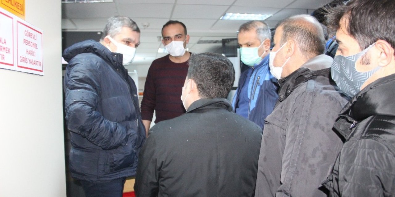 Karaman’da 112 Çağrı Merkezi’nin Üzerine Yıldırım Düştü