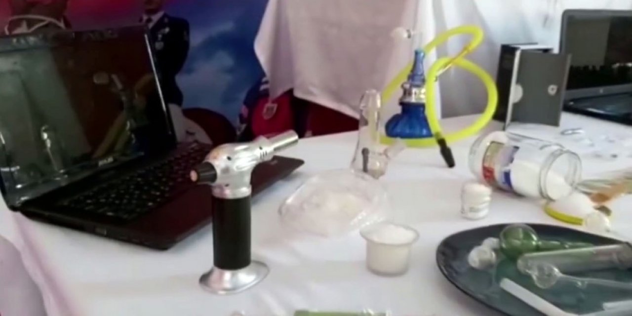 Uyuşturucu İmalathanesine Çevrilen Villaya Jandarma Baskını