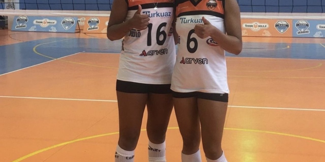 Frias Ve Leyva Parkeye Çıktı