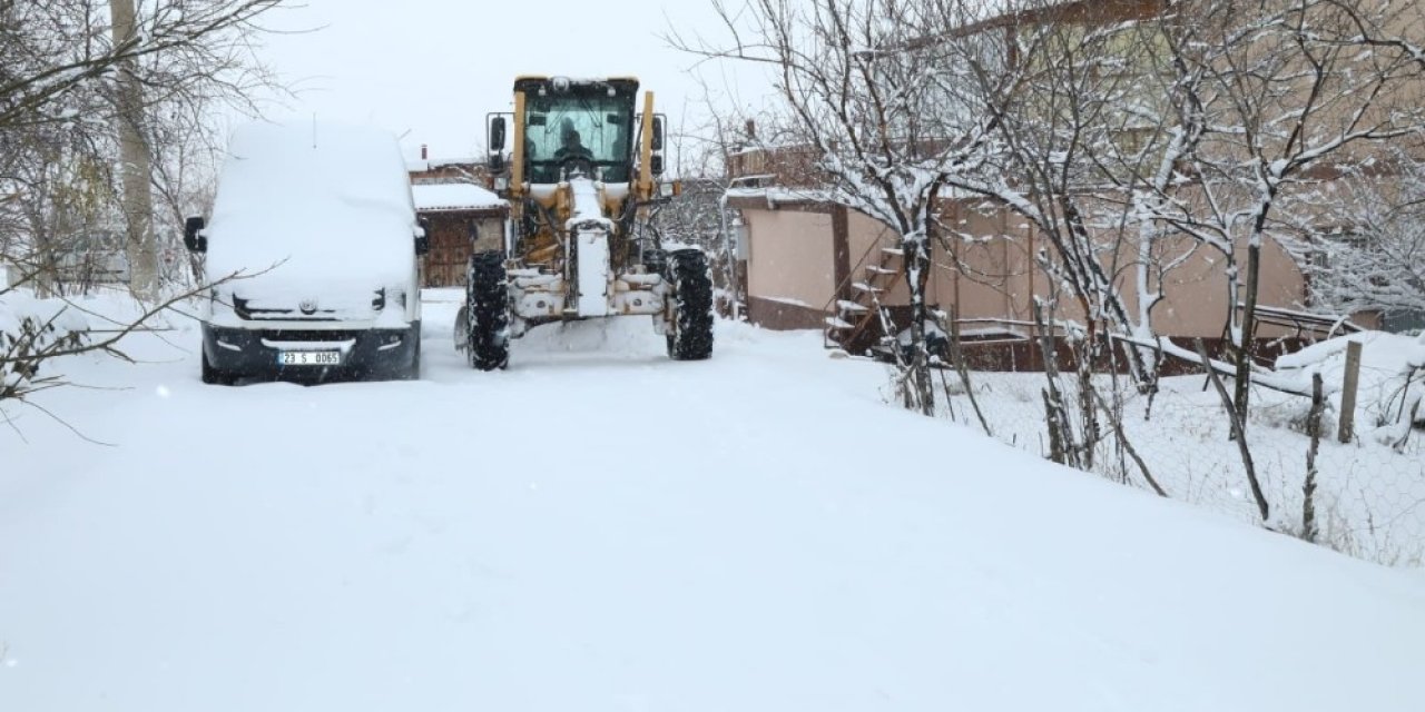 Elazığ’da 24 Saat Kar Mesaisi