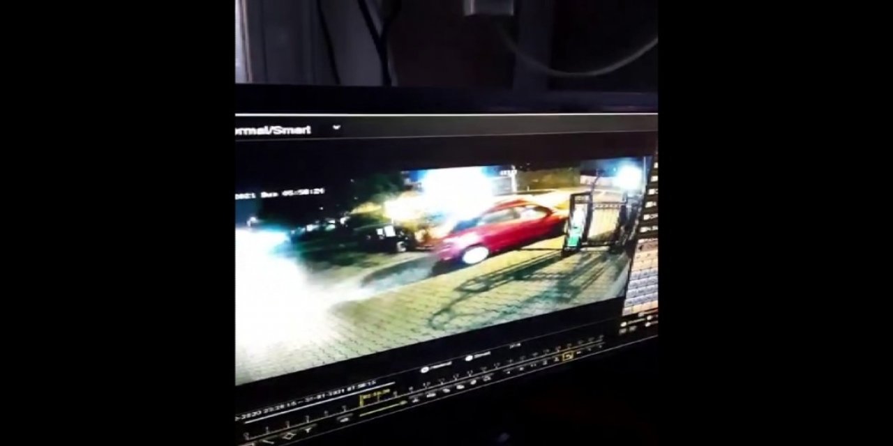 Pendik’te Pes Dedirten Hırsızlık Kamerada...site Sakiniymiş Gibi Davranıp Otomobilleri Çaldılar