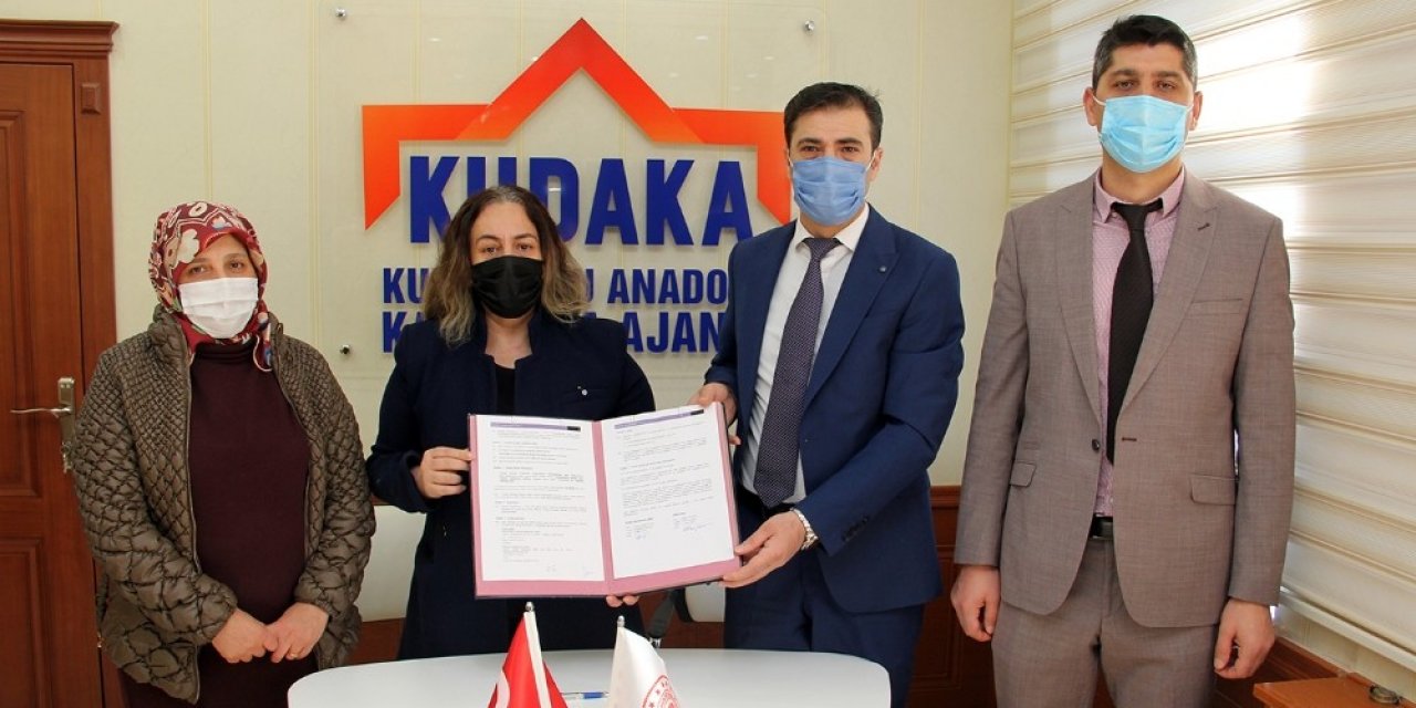 “kadının Eli Hayata Değer Katıyor” Projesi Destek Sözleşmesi İmzalandı