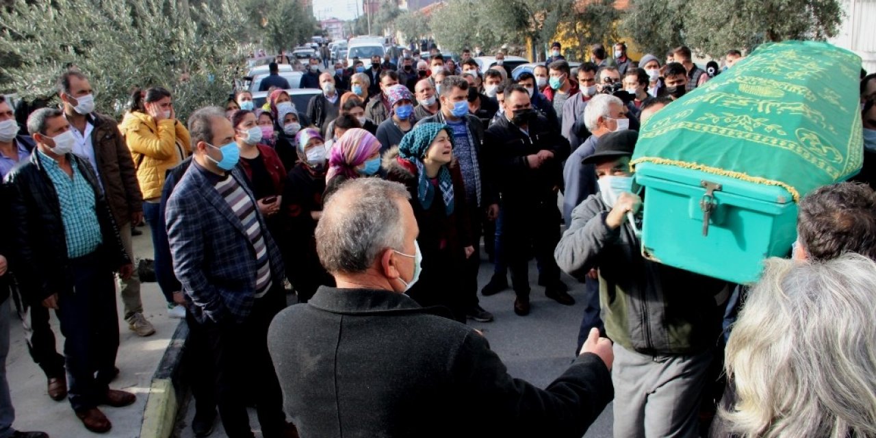 Manisa’da Öldürülen 4 Arkadaş Toprağa Verildi