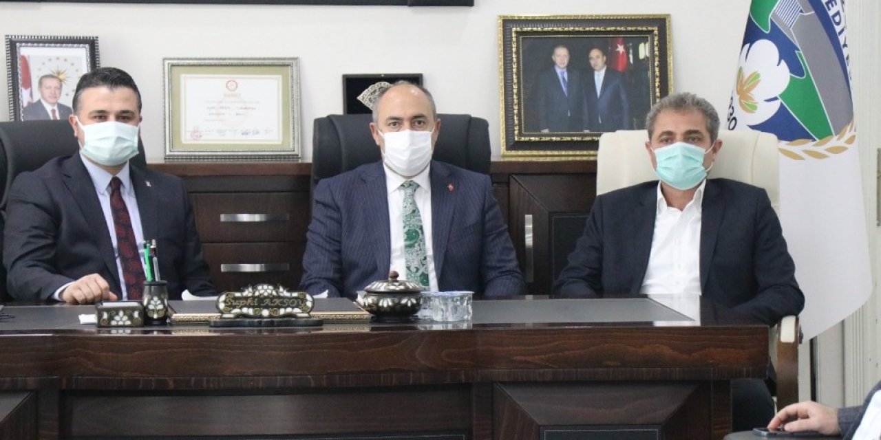 Aday Olmayacağını Açıklayan İl Başkanı Helallik İstedi