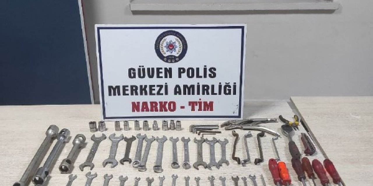 İ̇ngiliz Anahtar Takımını Çalan Hırsız Tutuklandı