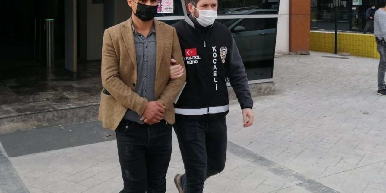 Vatandaşı 241 Bin Tl Dolandıran Sahte Savcı Yakayı Ele Verdi