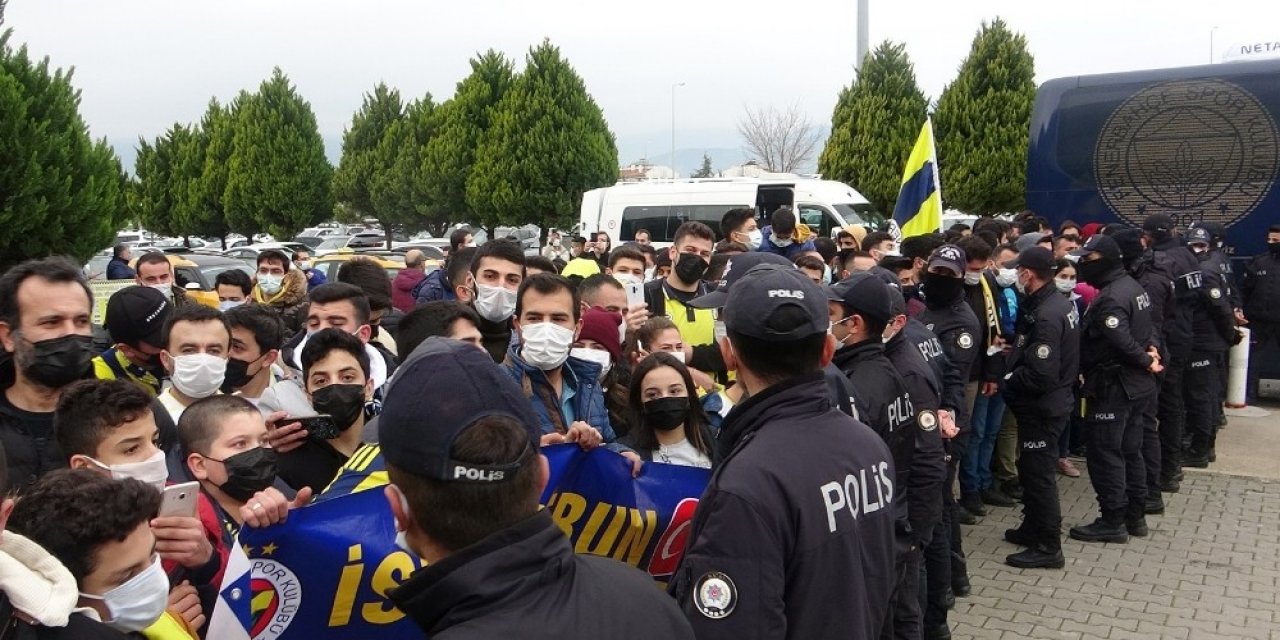 Fenerbahçe Gelince Korona Unutuldu