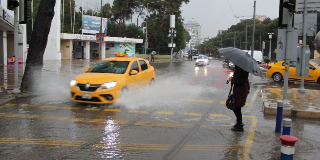İ̇zmir Sele Teslim