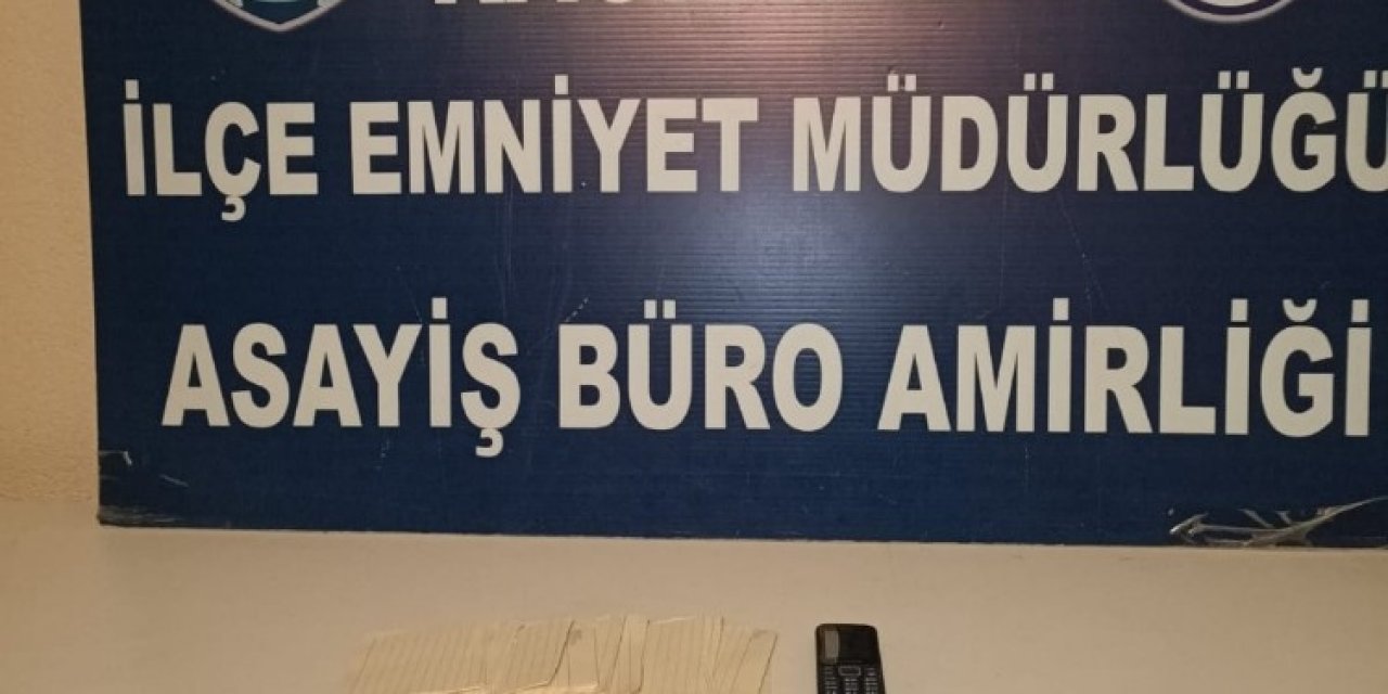 İ̇stanbul’da Kargoya Verilen Radyodan Uyuşturucu Çıktı
