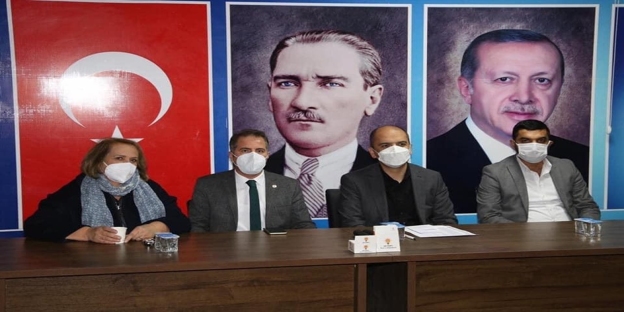 Ak Parti İ̇l Yönetimi Görev Bölümü Yaptı