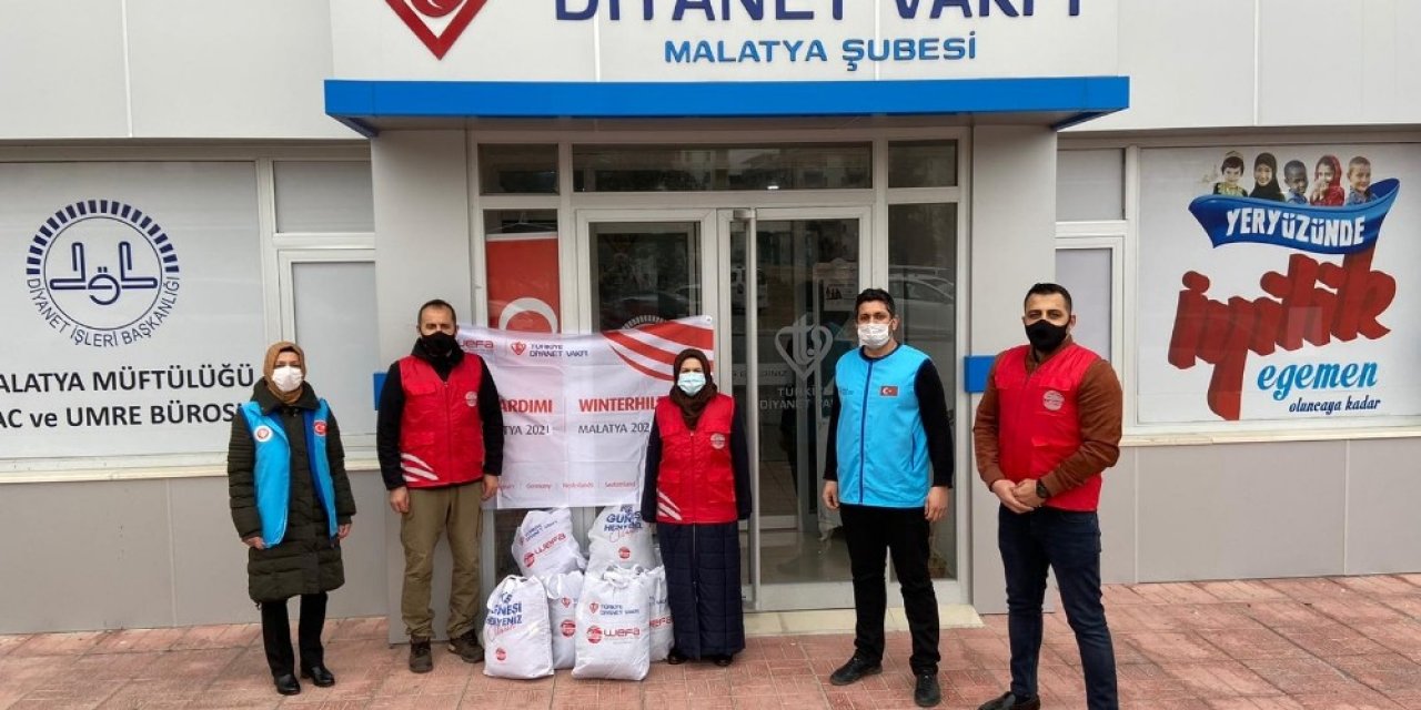 Tdv Ve Wefa’dan 35 Bin Çocuğa Kışlık Kıyafet Yardımı
