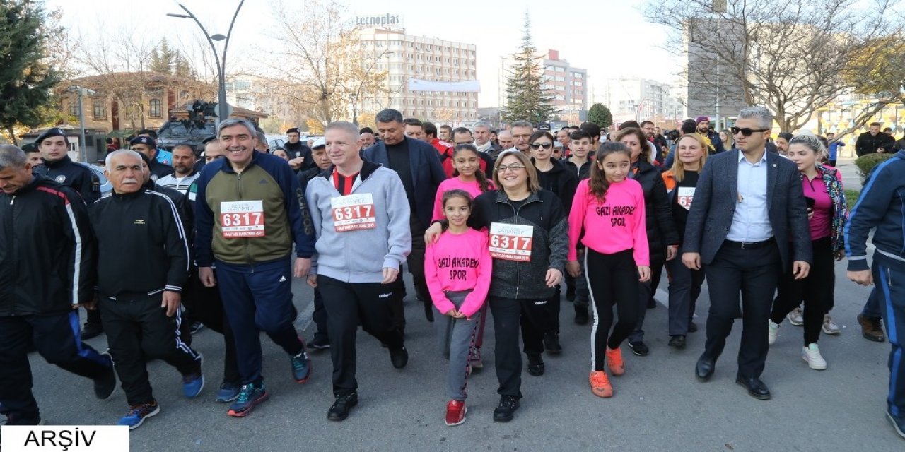 Gazi Kentte, Gazilik Ünvanının Verilişinin 100. Yıldönümü Gururu