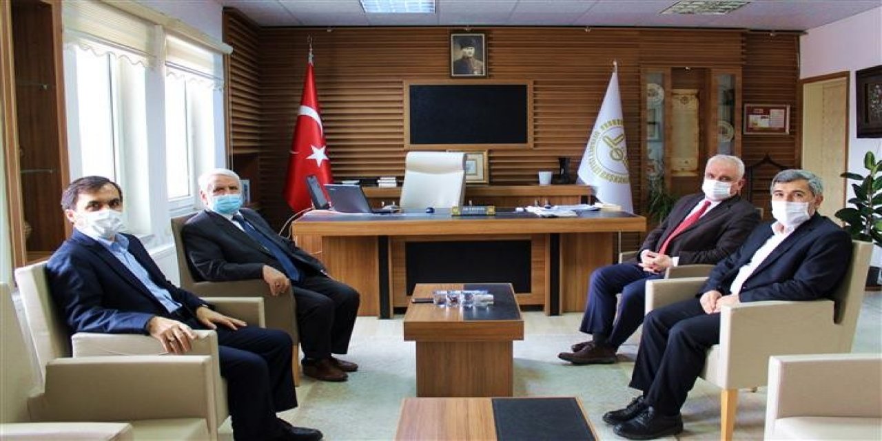 Müftüler Bir Araya Geldi
