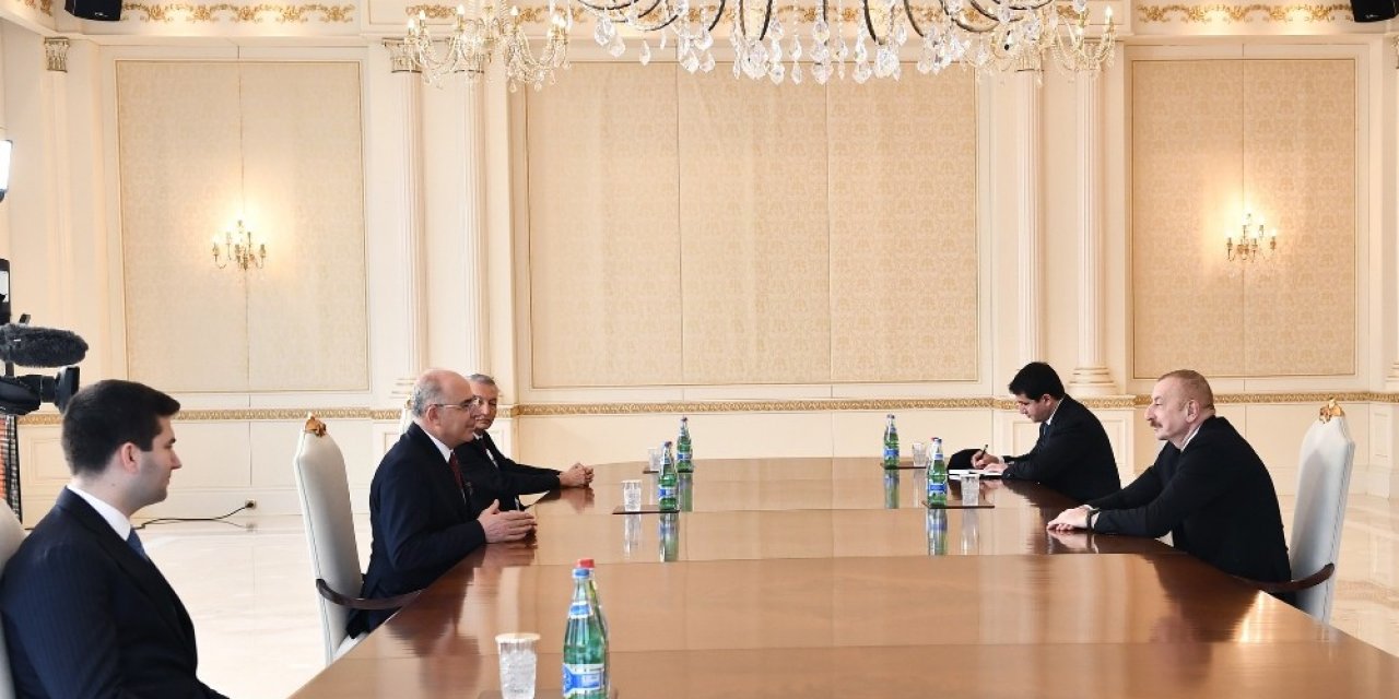 Azerbaycan Cumhurbaşkanı İ̇lham Aliyev, Mhp Heyetini Kabul Etti