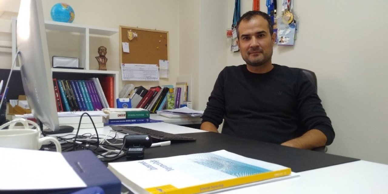 Adü Öğretim Üyesi Dingin’in ’sosyal Medya’ Konulu Kitapları Yayımlandı