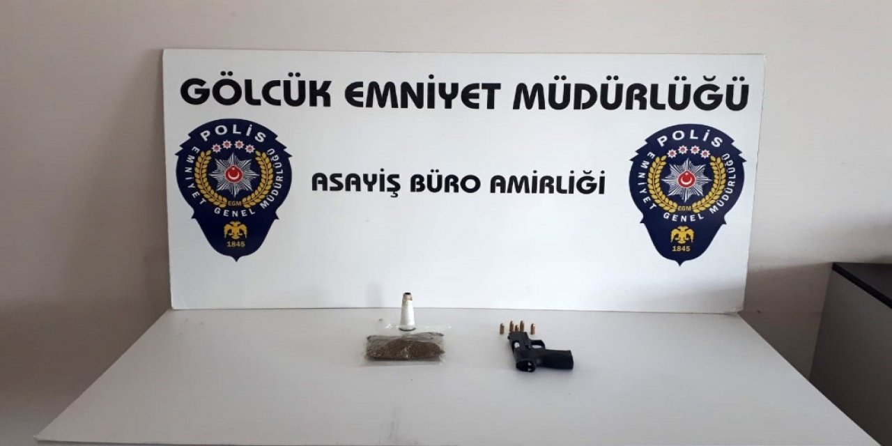 Kısıtlamada Uyuşturucu Ve Silahla Gezerken Bekçilere Yakalandı
