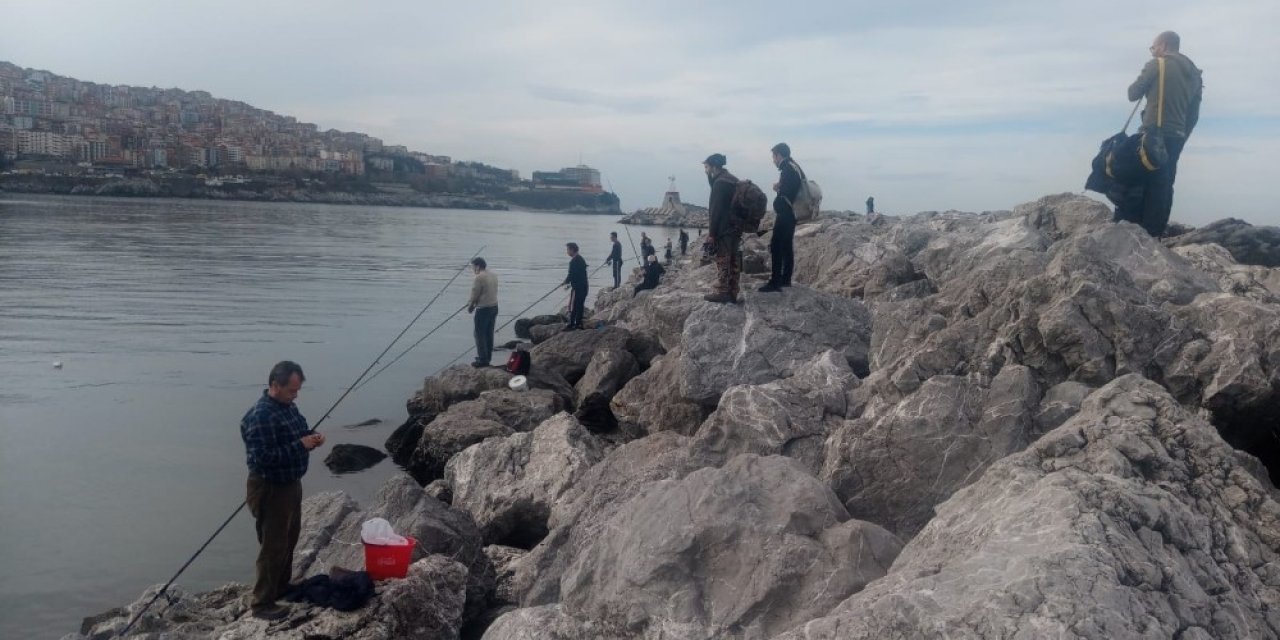 Amatör Balıkçılar Sarı Kanat Avladı