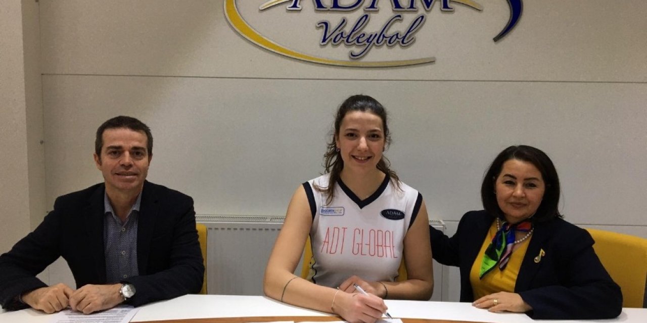 Adam Voleybol’a Dört Yeni İsim