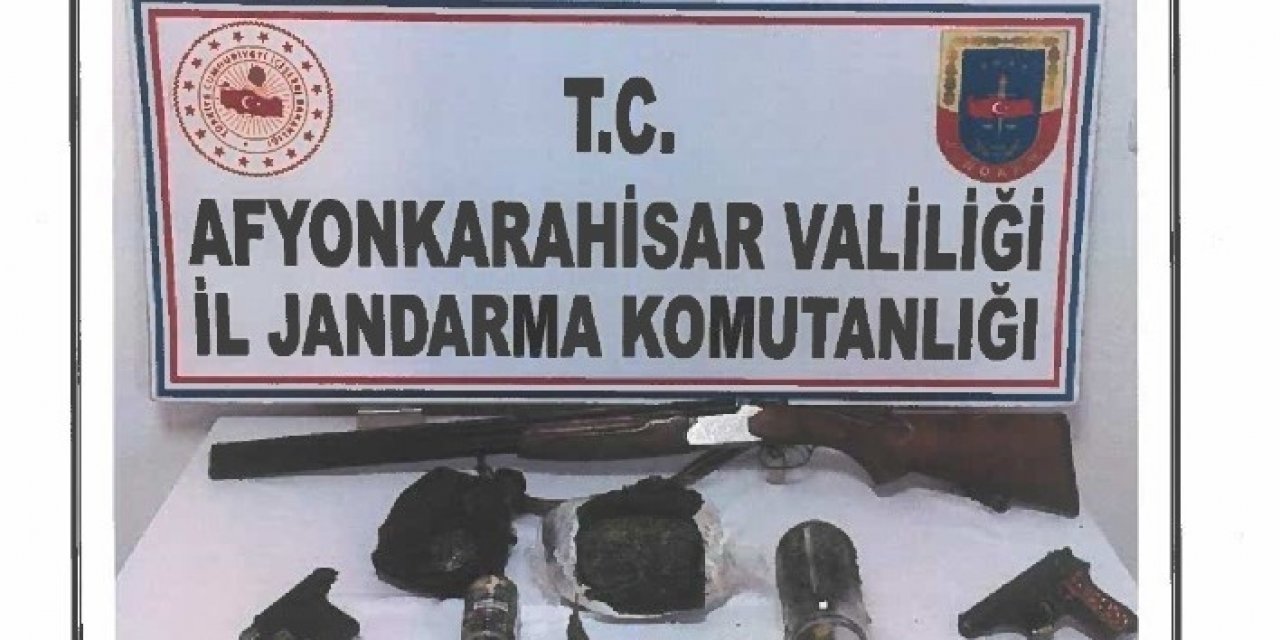 Afyonkarahisar’da Kaçakçılara Jandarma Göz Açtırmıyor