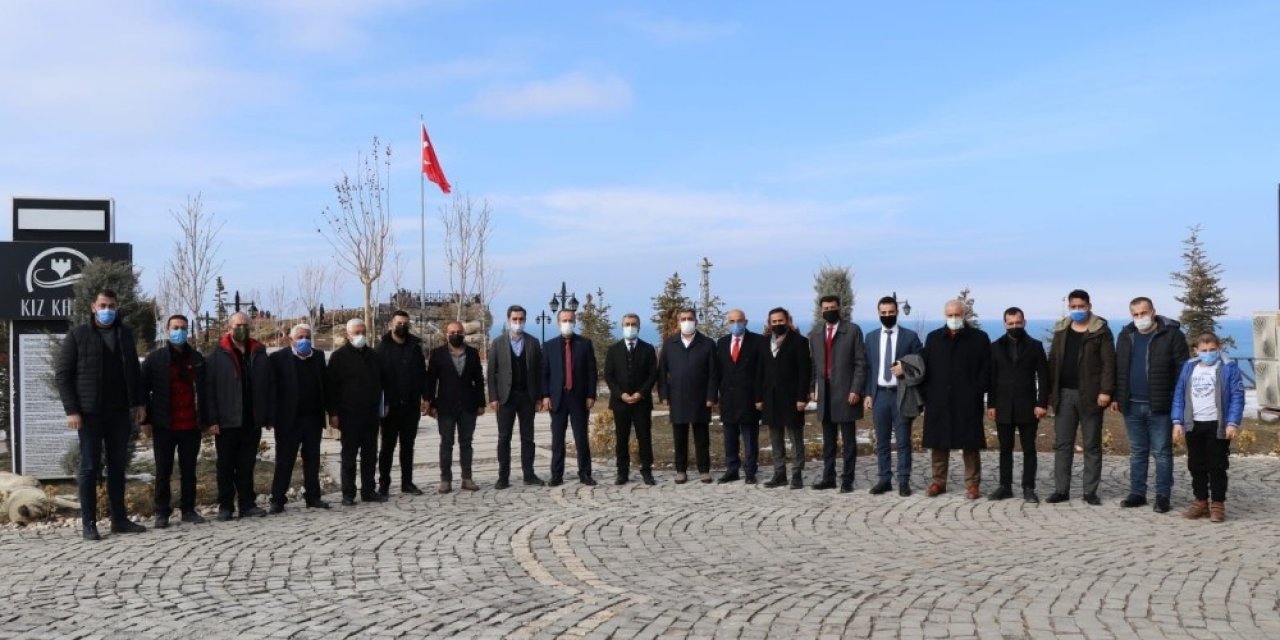 Başkan Say Turizmcilerle Bir Araya Geldi
