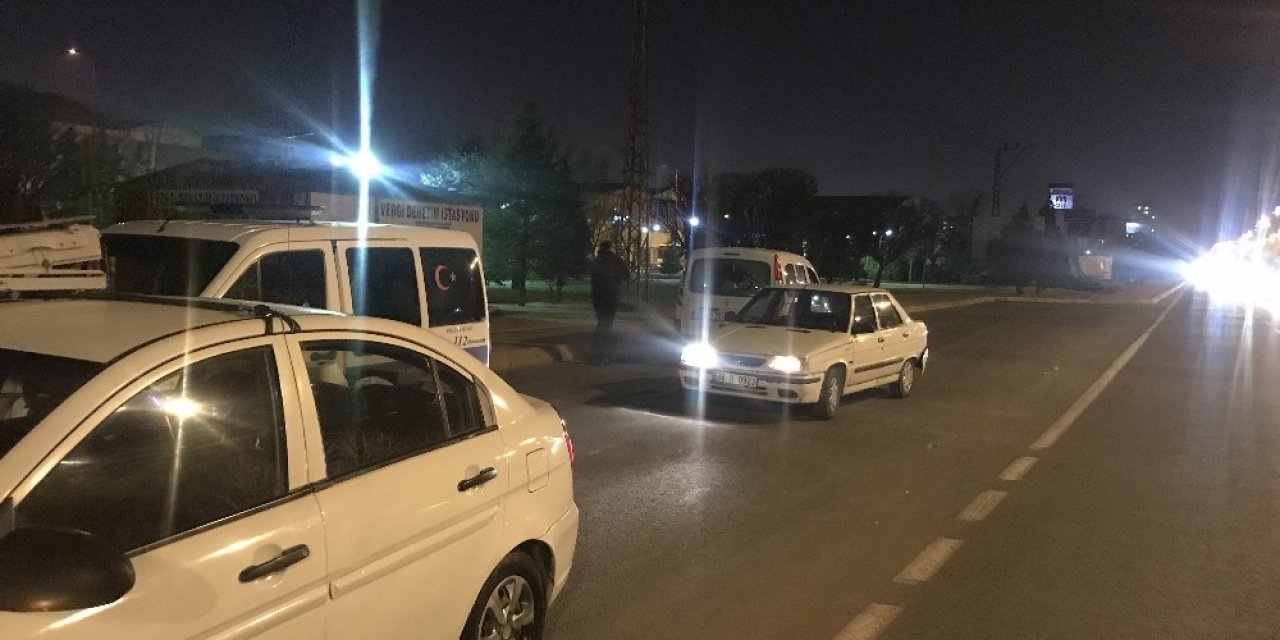 Çaldıkları Otomobille Gezerken Yakalandılar