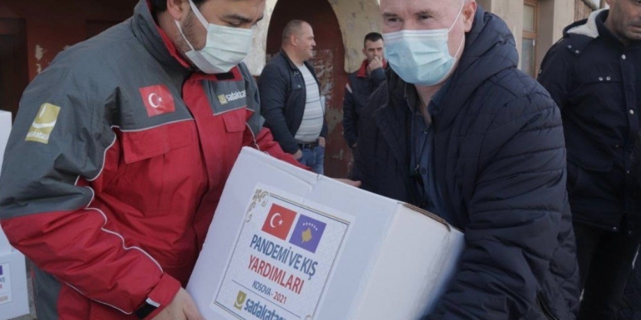 Türk Hayırseverlerden Kosova’ya Gıda Ve Kömür Yardımı