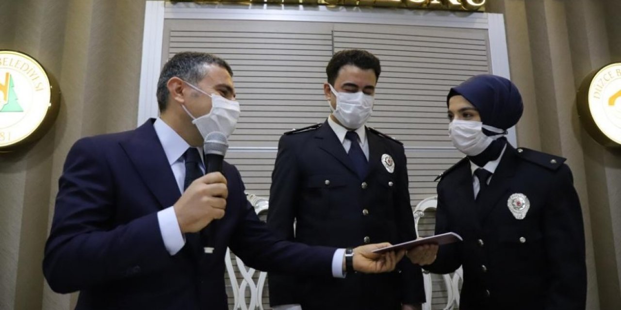 İ̇çişleri Bakanı Soylu, Telekonferansla Nikah Törenine Katıldı