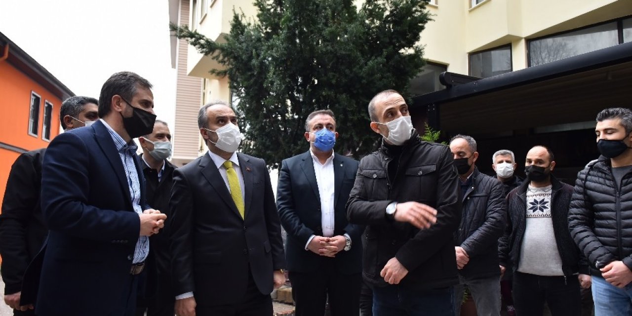 Bursa’da Yanan Çarşıdaki Yaraları Büyükşehir Belediyesi Sardı