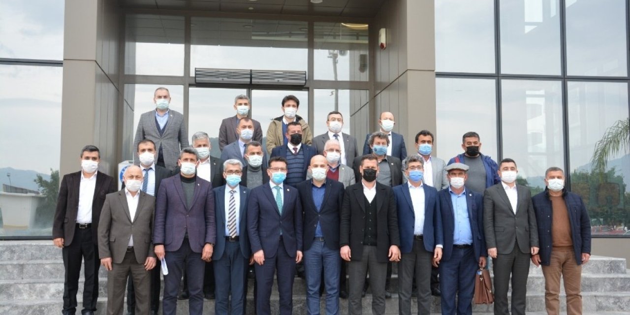 Kumluca’da Yaş Meyve Sebze Sektörü Konuşuldu