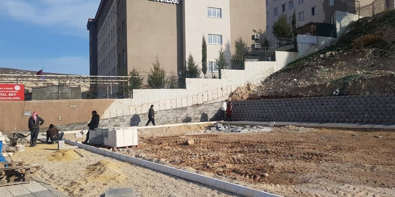 Başkan Yardımcısı Erkmen Parkları İnceledi