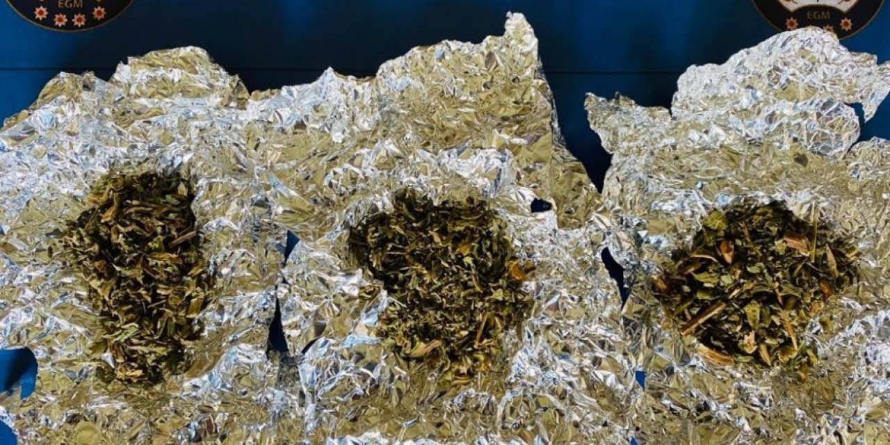 Durumundan Şüphelenilerek Durdurulan Araçtan 15 Gram Uyuşturucu Madde Ele Geçirildi