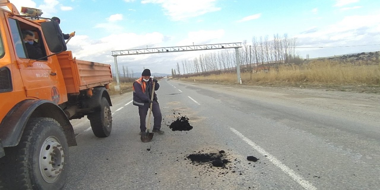 Hisarcık’ta Asfalt Yama Çalışması