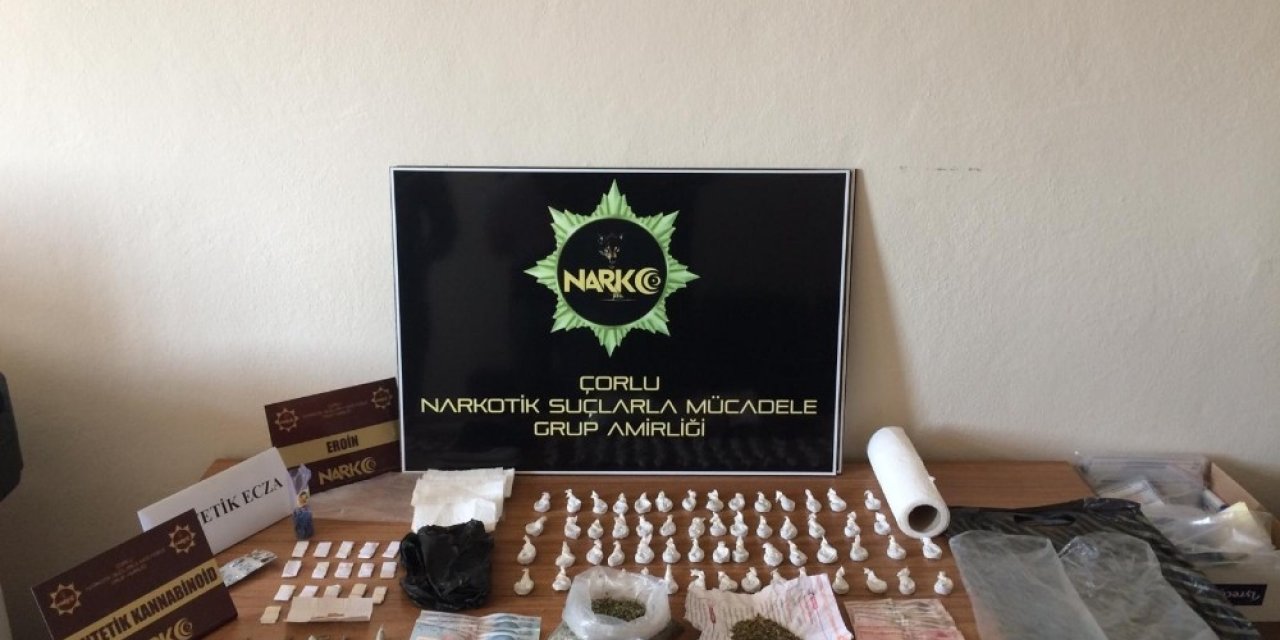 Madde Bağımlısı İfade Verdi Polis Torbacıları Yakaladı