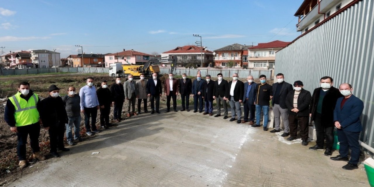 Başkan Işıksu, Ada Pazar Güneşler Yerleşkesi Projesini Yerinde İnceledi