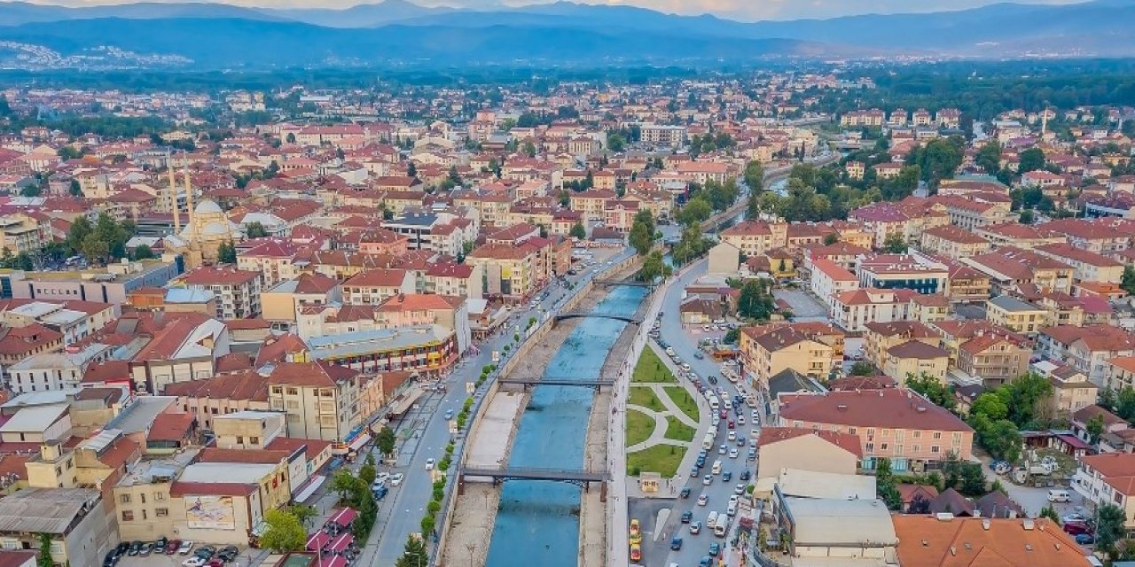 Düzce’nin O İlçelerinde Kadınlar Erkeklerden Fazla