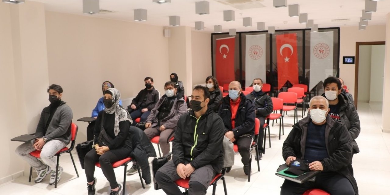 Kabakcı, Taekwondo Camiası İle Bir Araya Geldi
