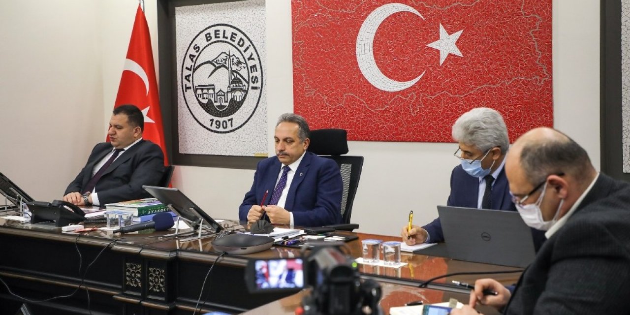 ‘başkan Beyaz Masada’ Sosyal Medyadan Sürüyor