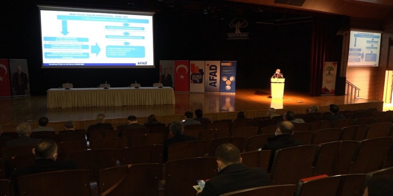 Gaziantep’te Afet Riskleri Ve Eğitimi Tartışıldı