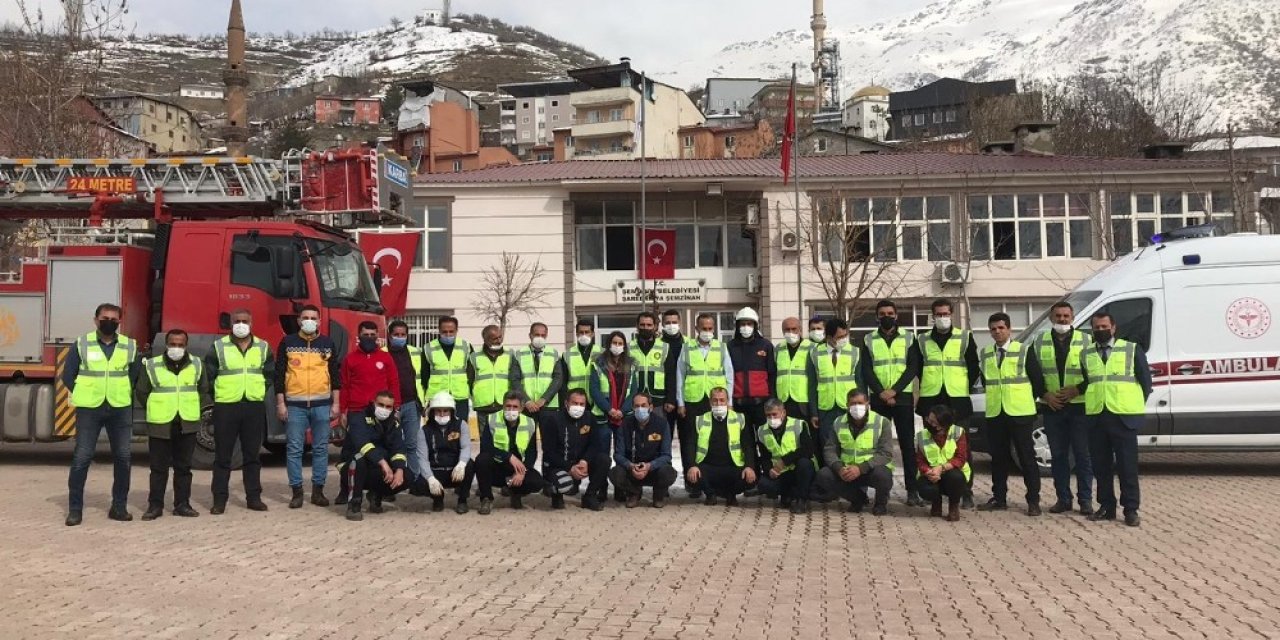 Şemdinli’de Yangın Ve Deprem Tatbikatı