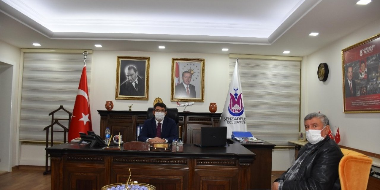 Başkan Çelik’ten Muhtarlara Destek