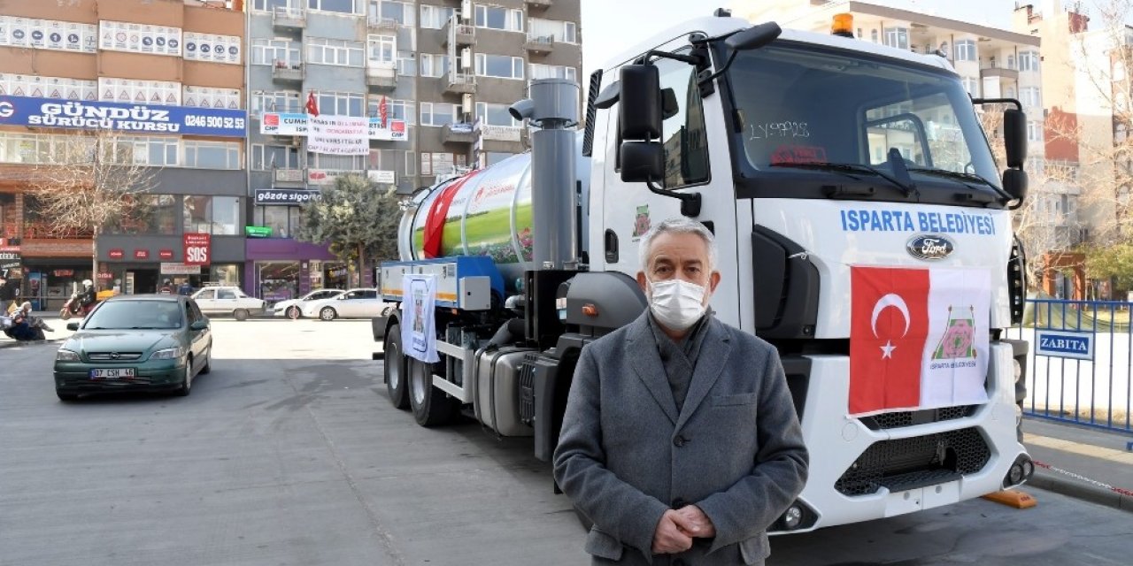 Isparta Belediyesi’ne Yeni Vidanjör Aracı