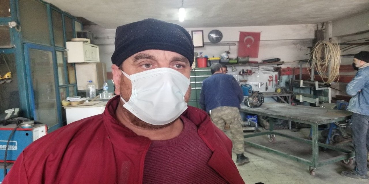 Mağdur Esnaftan Hırsıza Çağrı: "çaldığın Malzemeleri Ben Alayım"