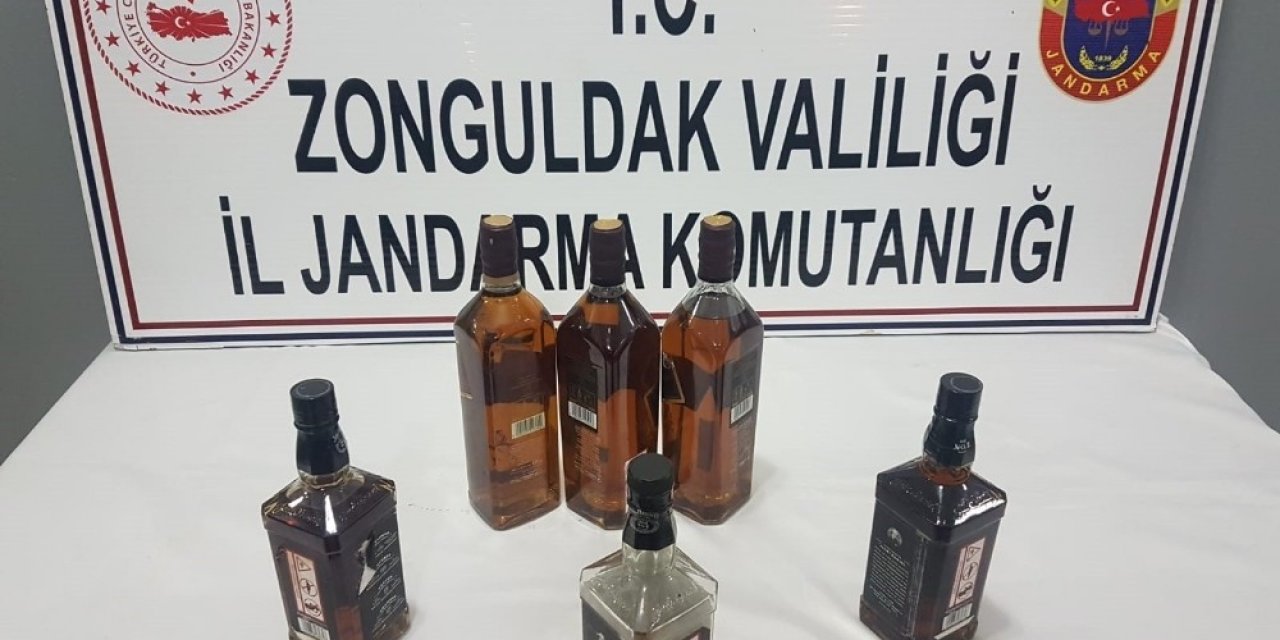 Sahte Alkolle Yakalanan 2 Kişi Gözaltına Alındı