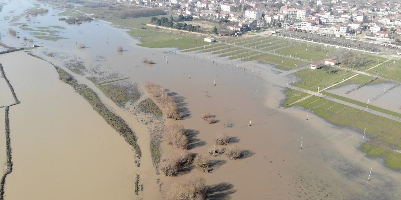 Ergene Nehri’nin Debisi Düşmeye Başladı