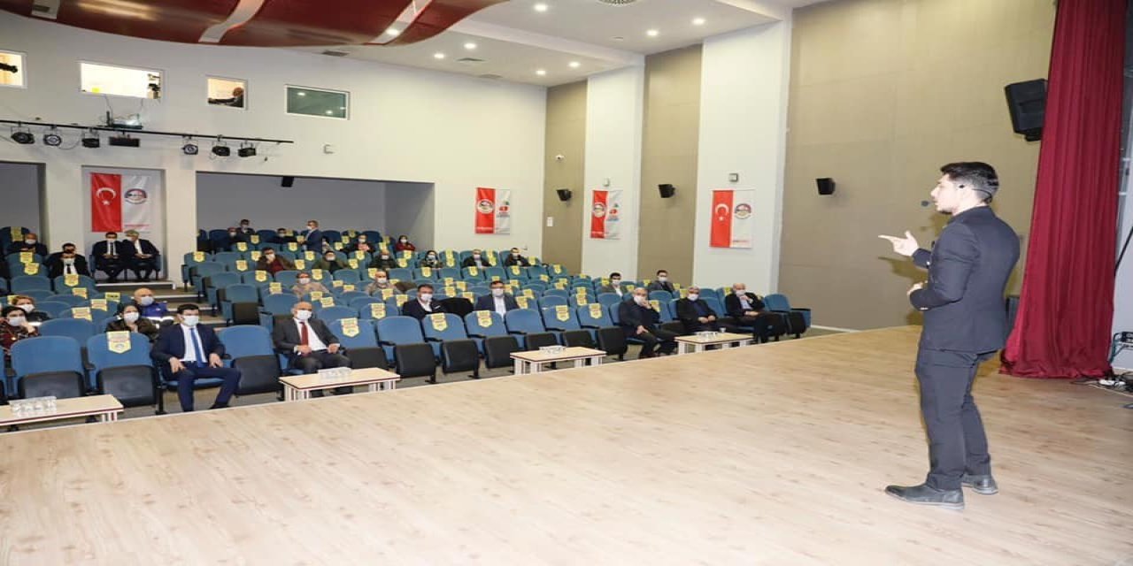 Körfez Belediyesi’nde Eğitimler Sürüyor